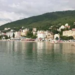 Apartment Vivoda *