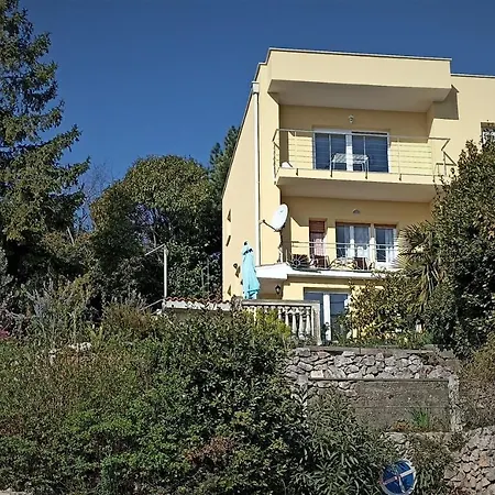 Vivoda Apartment Opatija