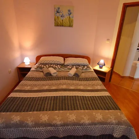 Vivoda Apartment