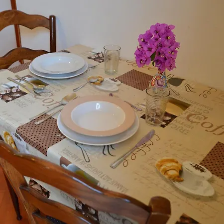 Vivoda Apartment